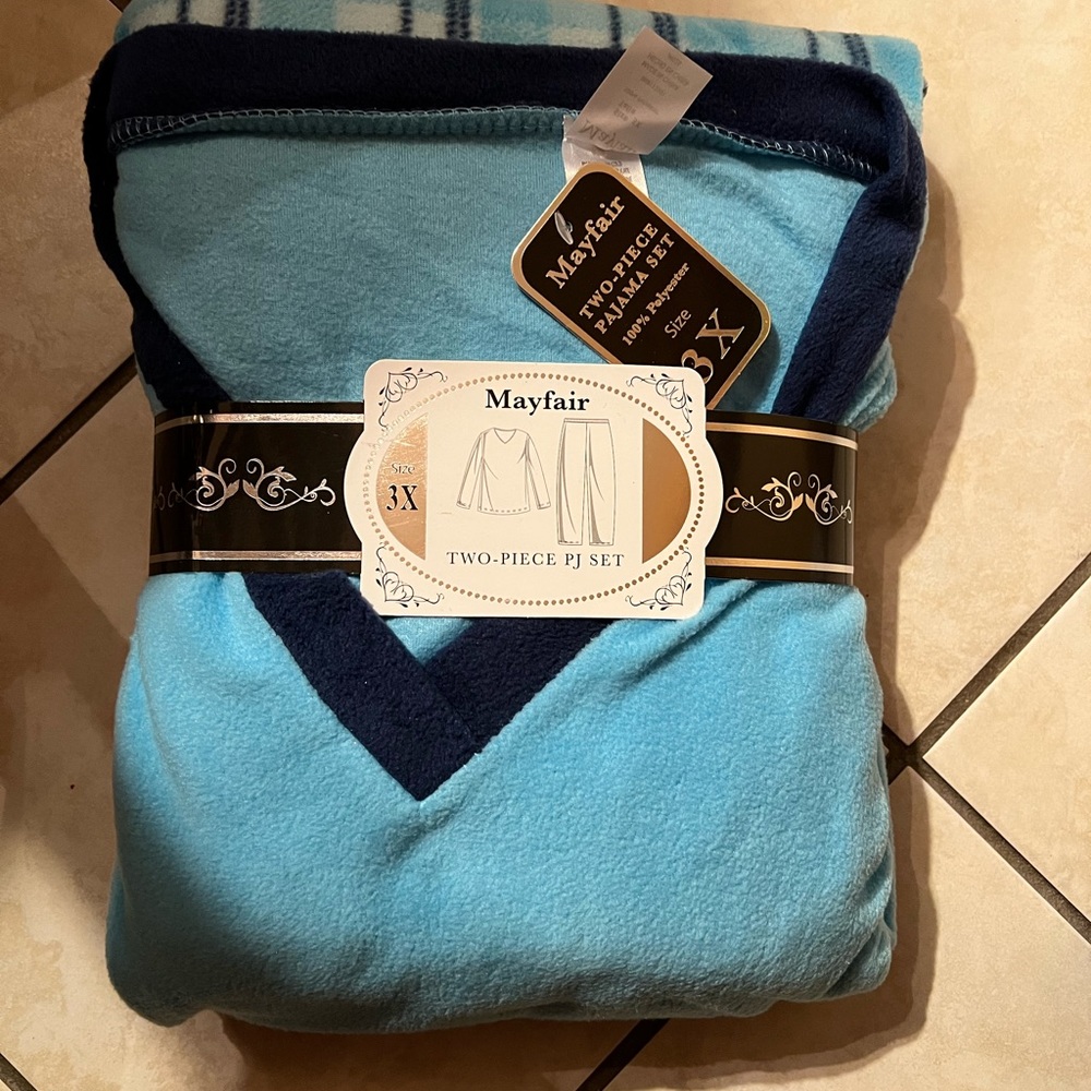 Mayfair 2-Piece Pajama Set